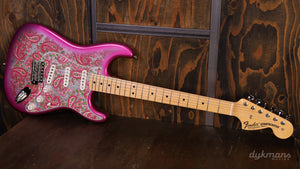 Fender Made in Japan Limited Stratocaster Pink Paisley