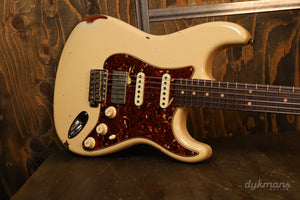 Fender Custom Shop 1960 Stratocaster Relic HSS Desert Sand
