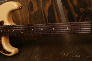 Fender Custom Shop 1960 Stratocaster Relic HSS Desert Sand