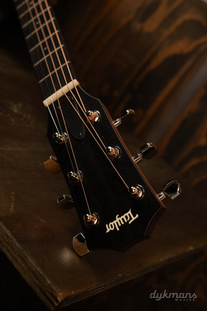 Taylor 414ce Studio Natural