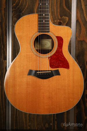 Taylor 214ce