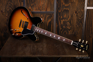Epiphone Inspired by Gibson Custom 1962 ES-335 Reissue Vintage Burst