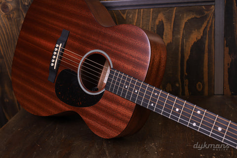 Martin 000-10E Road Series