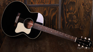 Bourgeois Professional Series Natural SJ Custom