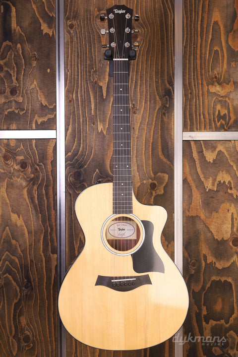 Taylor 212ce Walnut