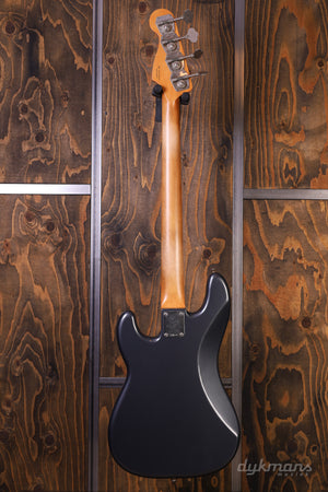 Fender Limited Edition Vintera II Road Worn '60s Precision Bass Charcoal Frost Metallic
