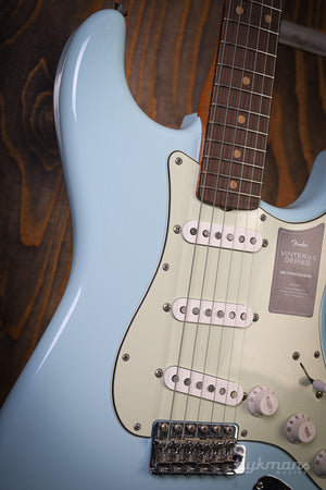 Fender Limited Edition Vintera II Road Worn '60s Stratocaster Sonic Blue