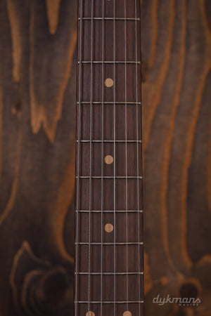 Fender Limited Edition Vintera II Road Worn '60s Stratocaster Sonic Blue