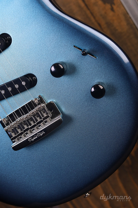 Music Man Luke 4 SSS Diesel Blue