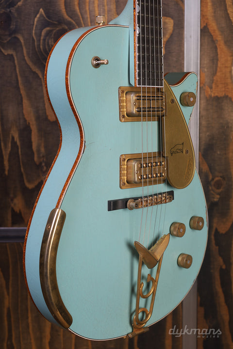 Gretsch Custom Shop 1959 White Penguin Faded Daphne Blue Heavy Relic