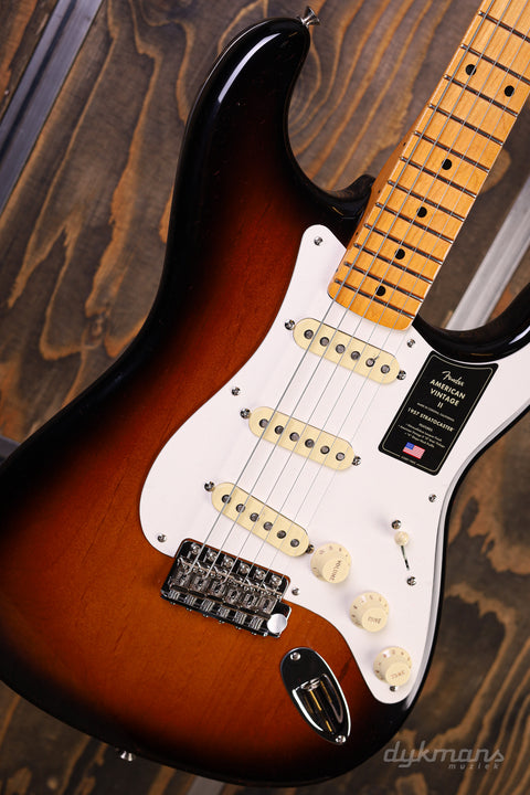 Fender American Vintage II '57 Stratocaster 2-Tone Sunburst