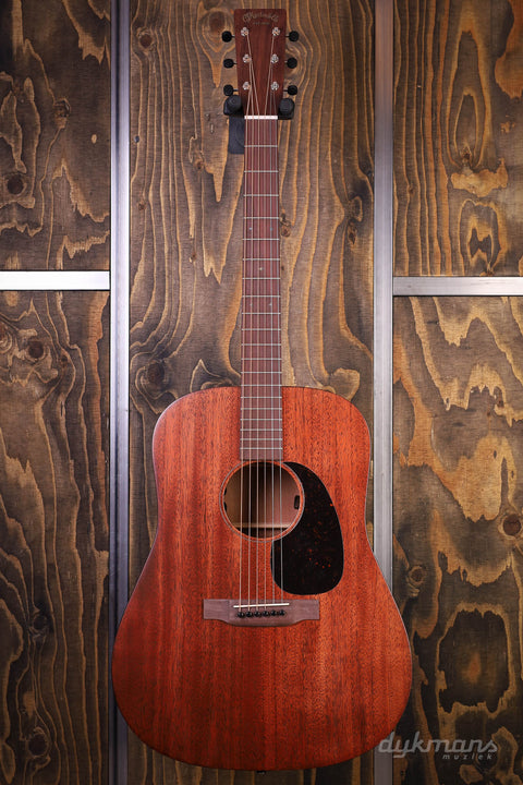 Martin D15e Road Series