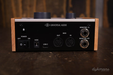 Universal Audio Volt 176