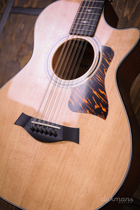 Taylor 352CE 12-String