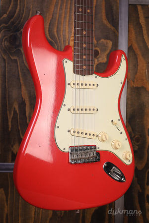 Fender Custom Shop Limited Edition 1963 Stratocaster Journeyman Relic Aged Fiesta Red
