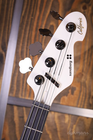 Sandberg California VM4 Virgin White High Gloss