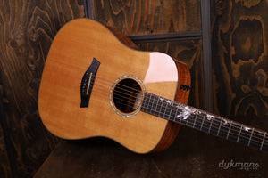 Taylor Custom-DN Koa PRE-OWNED!