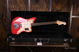 Fender Limited Edition Vintera II Road Worn ’50s Jazzmaster Fiesta Red