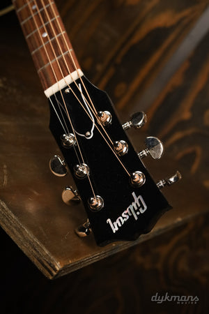 Gibson J-45 Standard Vintage Sunburst