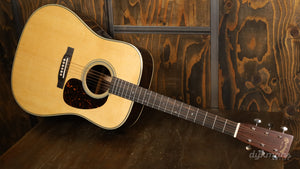 Martin Super HD-28
