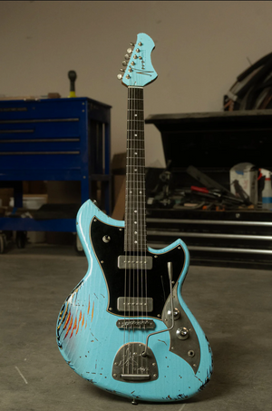 Novo Serus J Daphne Blue over '64 Sunburst Dealer Limited