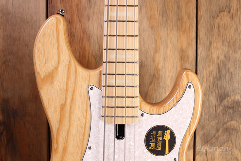 Sire Marcus Miller P7 2nd Gen alder 4-string bass guitar Naturel