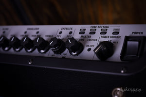 Boss Katana Bass 210