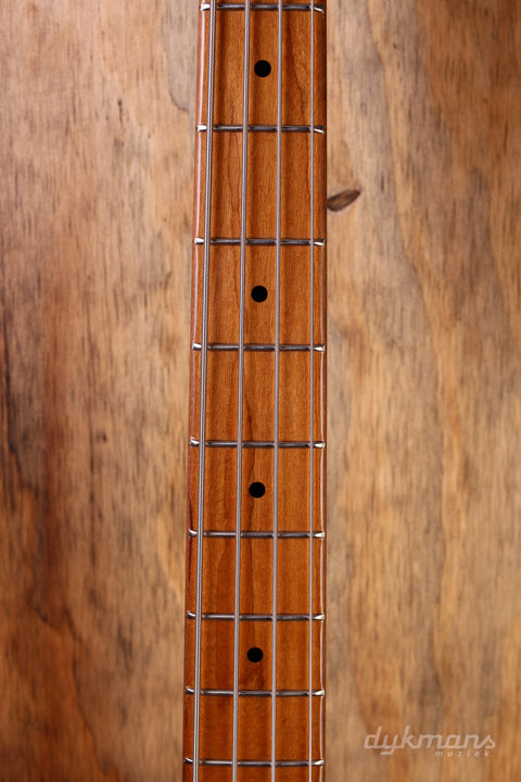 Sire Marcus Miller P5 4-string Dakota Red